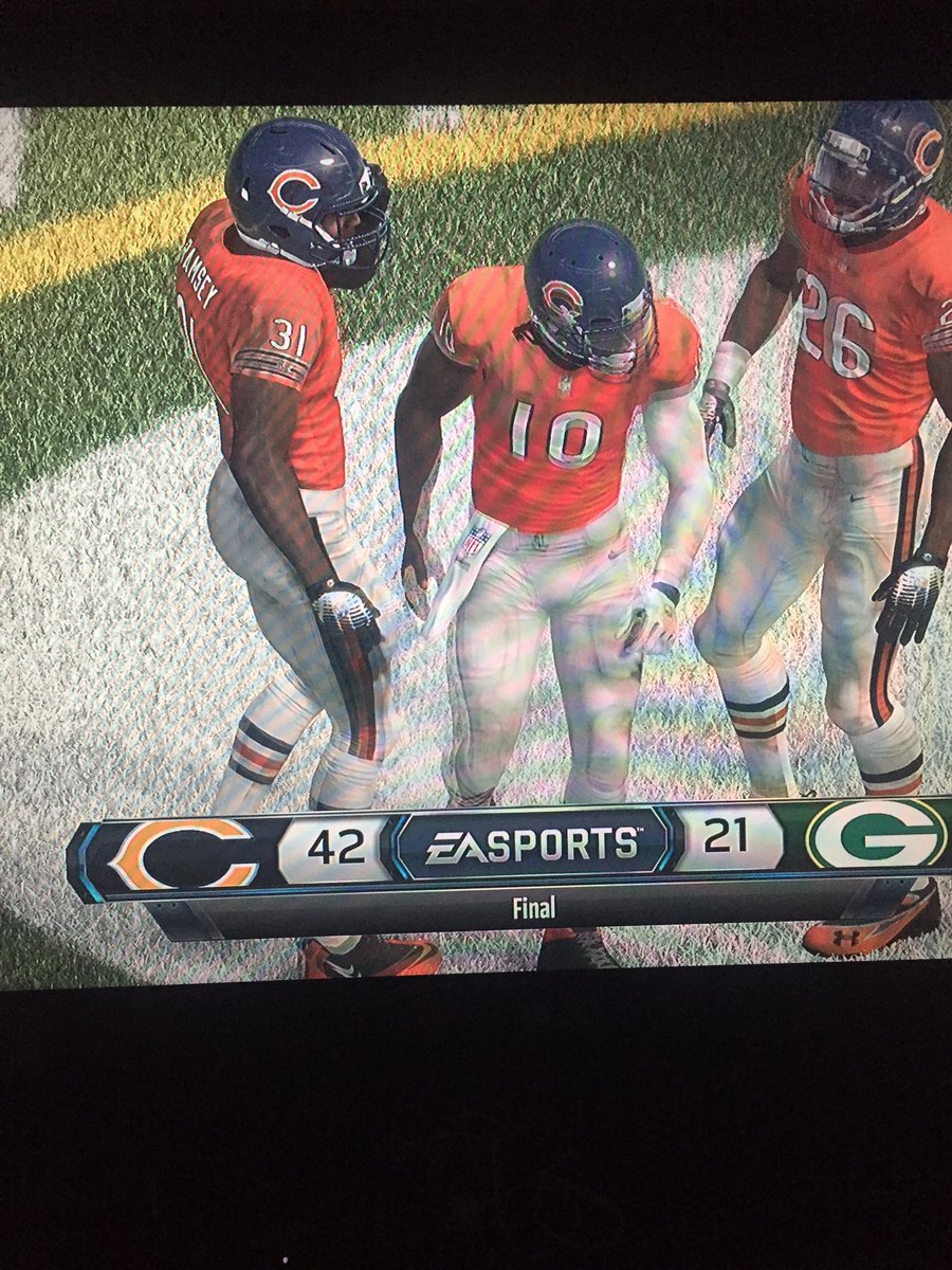 Botds_ChiBears's tweet photo. I started Rglll n he came through #ThisMySeason😈. Ps. he on the bench next game 😂 https://t.co/cFh20SoaeO