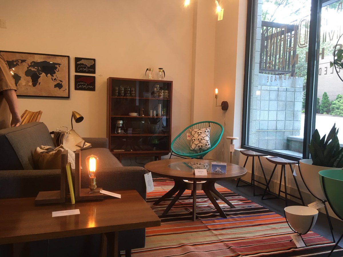 DowntownRaleigh's tweet photo. Amazing new space for @retromodernNC #GrandOpening #furniture #downtownRaleigh https://t.co/qZnX3lWwZR