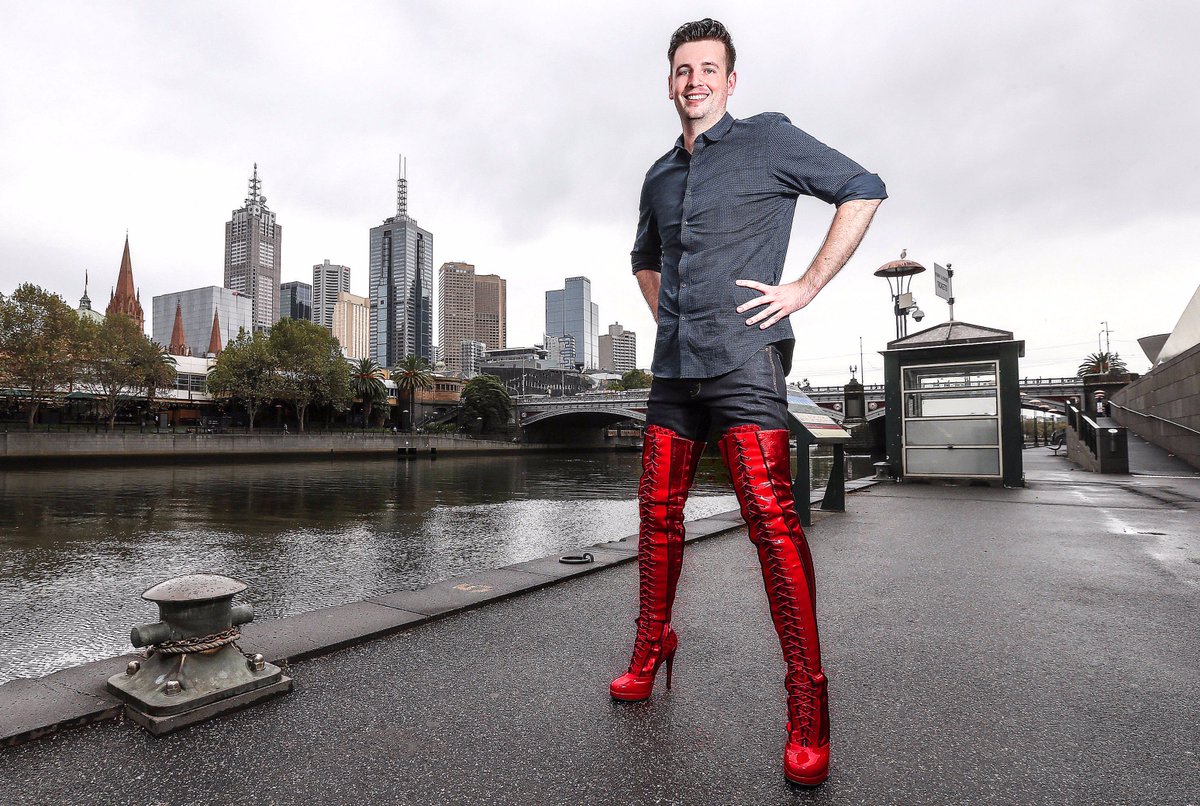 michaelcassel's tweet photo. Couldn't be more excited this morning to announce our sensational sparkling cast for @KinkyBootsOz! https://t.co/bEK3Mx7mgV