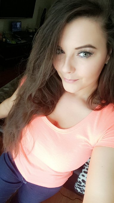 #selfie #casual #princess https://t.co/sJCGUypIwc<a href="/tag/selfie"class="tags">#selfie</a><a href="/tag/casual"class="tags">#casual</a><a href="/tag/princess"class="tags">#princess</a>
