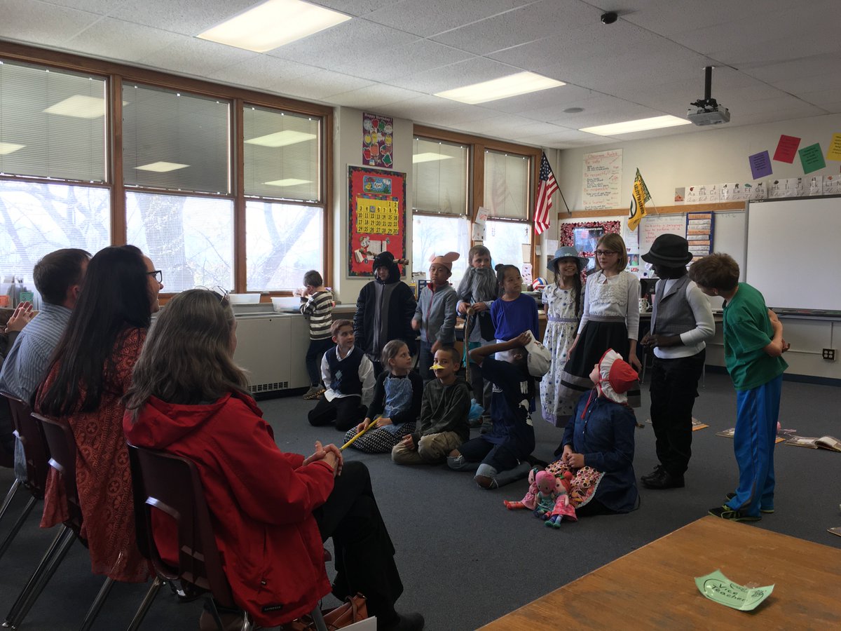 HoweElementary's tweet photo. A rousing performance of readers theater was given by 3rd graders in @AprilHafermann’s classroom today. #3rdchat https://t.co/xyWDcEdFRV