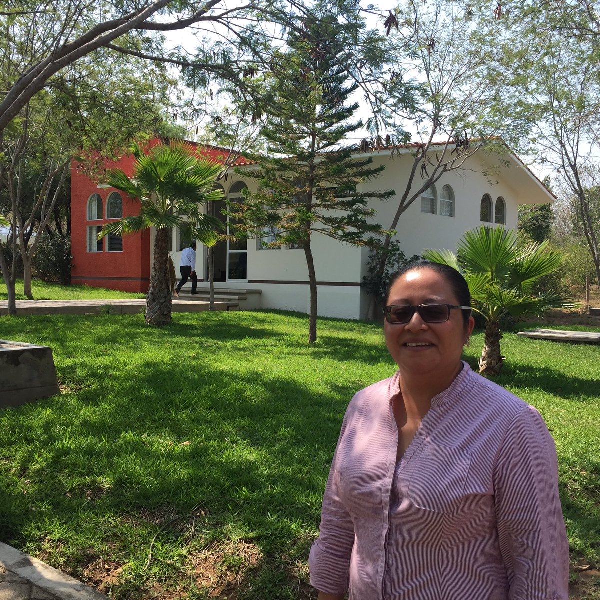 sirpeto's tweet photo. Gracias #UNCA, un placer estar con Vds.  Nos vemos en el #UsaLab! https://t.co/VEYDpHvXig