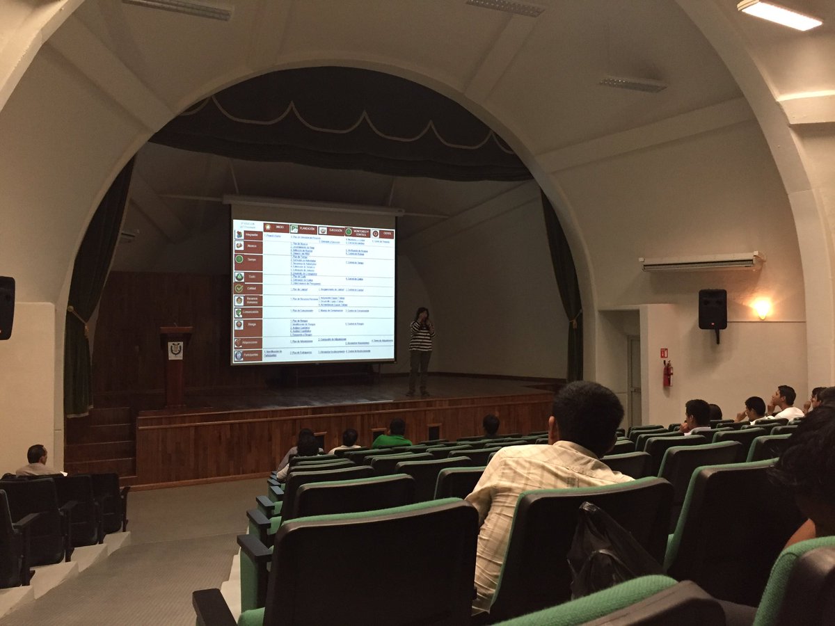 sirpeto's tweet photo. Gracias #UNCA, un placer estar con Vds.  Nos vemos en el #UsaLab! https://t.co/VEYDpHvXig