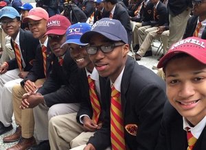 blackvoices's tweet photo. 100 percent of seniors at Chicago school admitted to college for 7th year in a row https://t.co/uilmpD2iOa https://t.co/40OfaBnKi4