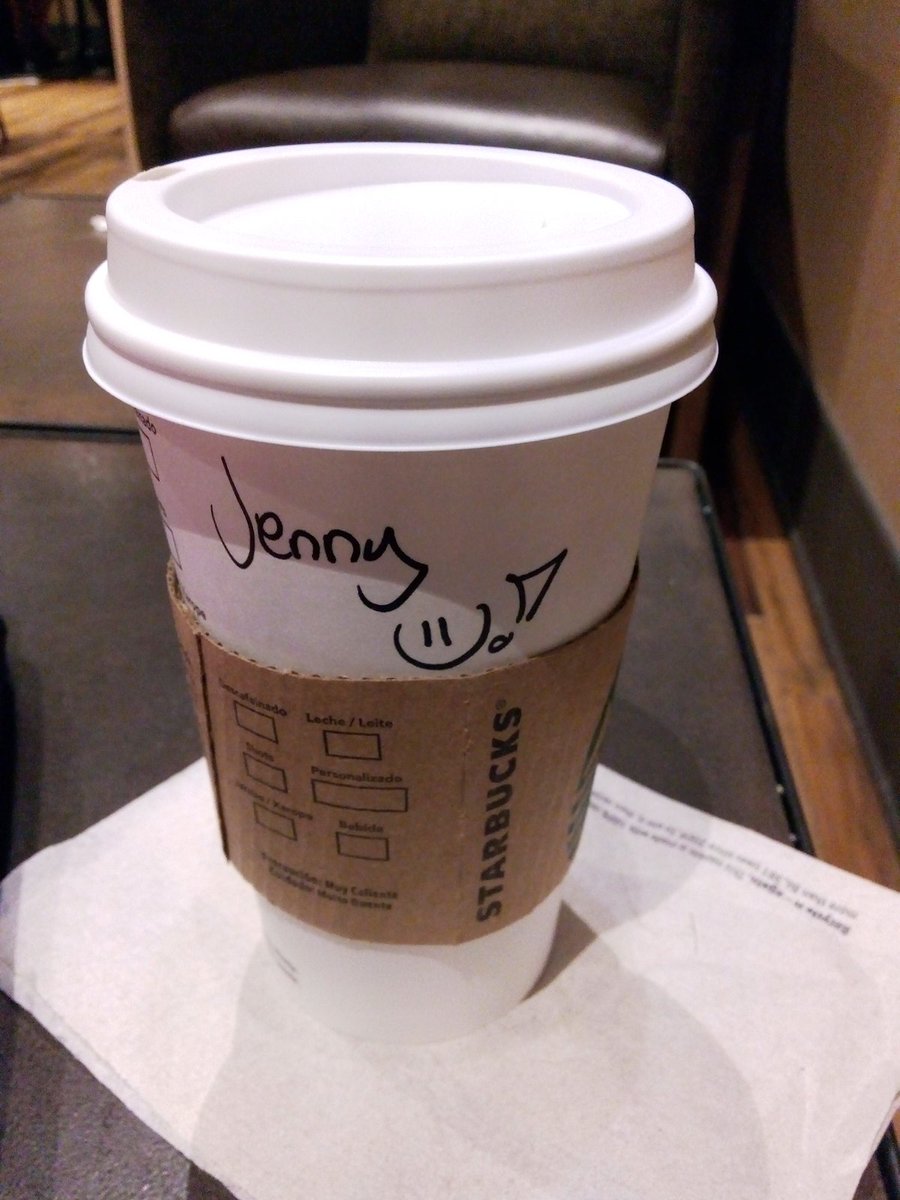 EliizabethHoran's tweet photo. Cuando desearía que fuera un té rojo 😢.. Necesito un #JockerHans https://t.co/FuvIiAOaS3