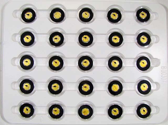 CAuctioned's tweet photo. The Perth Mint issued the Mini Roo collection in 2010, Australian pure gold. releasehttp://ow.ly/4n5tdT https://t.co/SmJrfK0tPZ