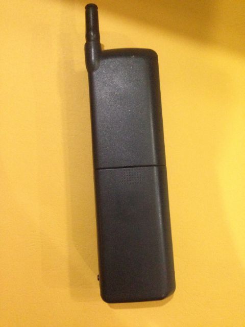 Siemens S4 jadul.
Casing mulus depan. layar OK. Suara jernih. Antena berfungsi. Sinyal memuaskan.
Harga 750 nego