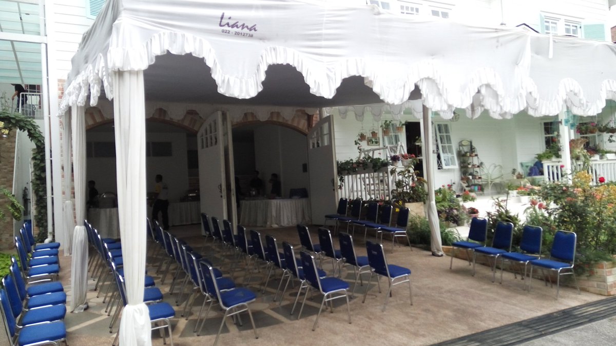 treehousebdg's tweet image. Syukuran rumah ibu frieda natalia &amp;amp; herry sastoyo catering by @treehousebdg @kupubistrobdg