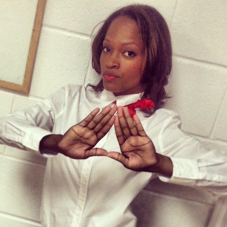 joydwalters's tweet image. It's my DELTAversary!!!!💃🏾💃🏾💃🏾💃🏾 #TerribleTwos #AlphaIota #Spr14 #40DOTR
