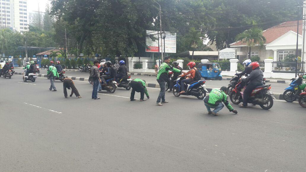 Radio Sonora Jakarta tweet media