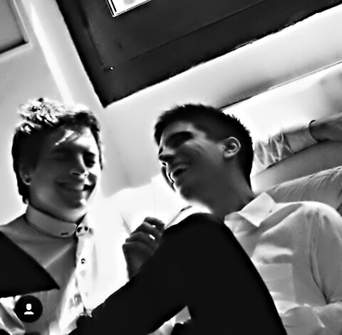 LookingUpArg_'s tweet photo. tomemos un minuto para apreciar esta foto y darle rt. #LookingUpLoveYourself https://t.co/pcgBtaLLCO