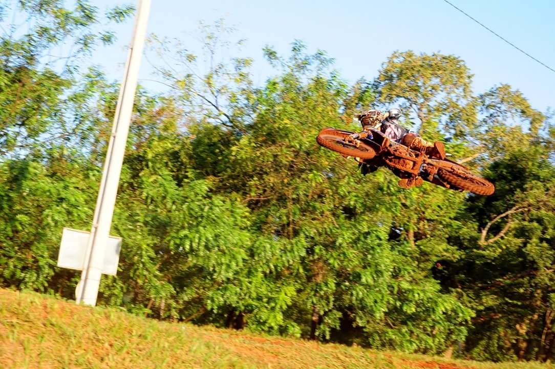 Stefun68's tweet image. Amo entrenar y dar cursos #yamaha #yzf #yzf450 @RPMCROSS @MXArgentinaWeb @chacomer #PasionPorElDeporte #SCmxschool