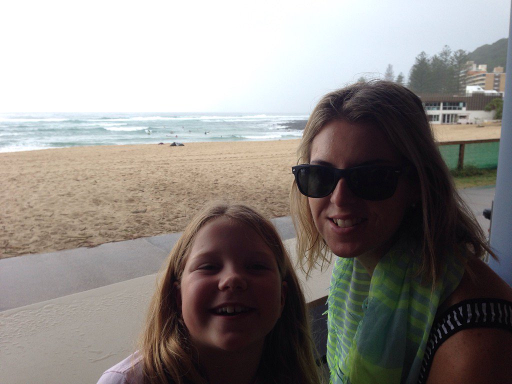 chriscbates's tweet photo. Brekkie at Burleigh https://t.co/dTkF7kvwIA