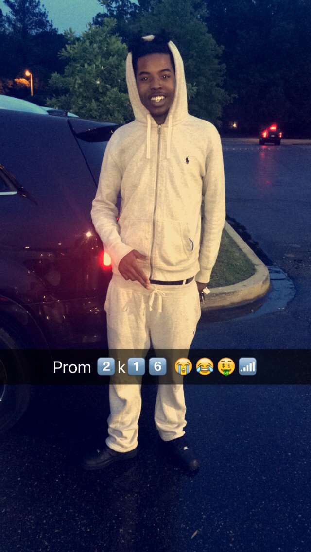 KingJavoo_'s tweet photo. Javoo for prom king๐๏ฟฝ๏ฟฝ๏ฟฝ๏ธ๐๐๐คใฝ๏ธ #GotTheCITYOnLock https://t.co/kvjtlzcPHP