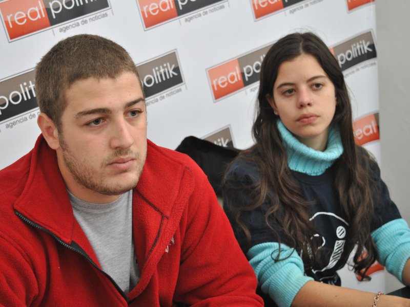 RealpolitikOK's tweet image. UNLP: Exactas protesta por la falta de presupuesto y las paritarias docentes realpolitik.com.ar/nota.asp?n=uni…