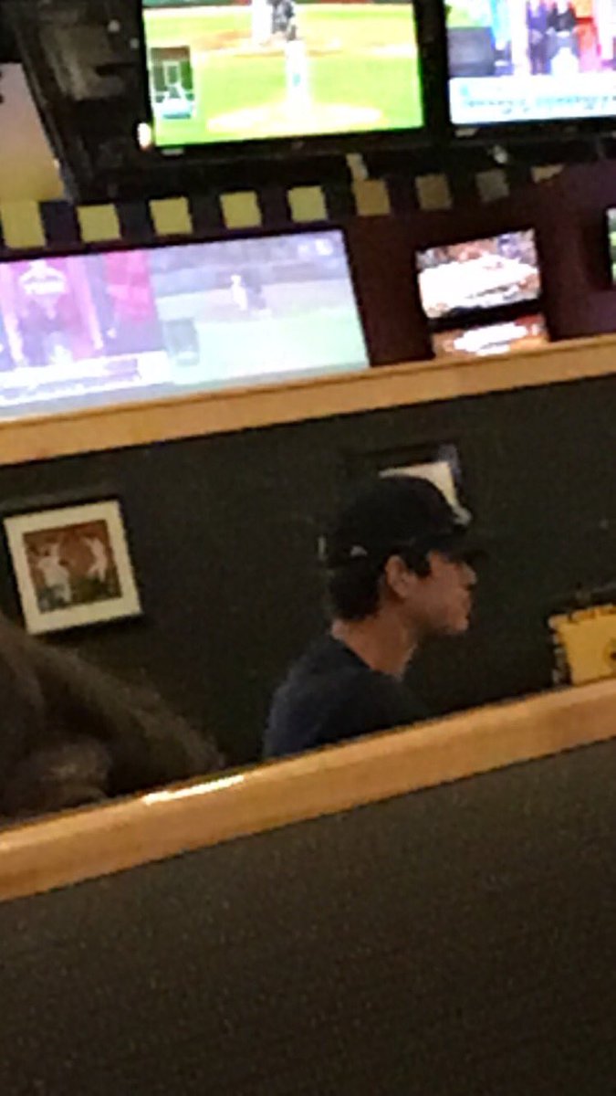 sarahxcook's tweet photo. TELL ME THIS DOESNT LOOK LIKE CAMERON https://t.co/QWTppse4Ry