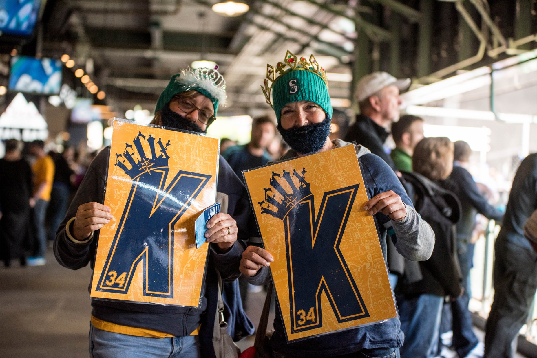 Seattle Mariners on Twitter: "The ultimate baseball look. #BeardMe # ...