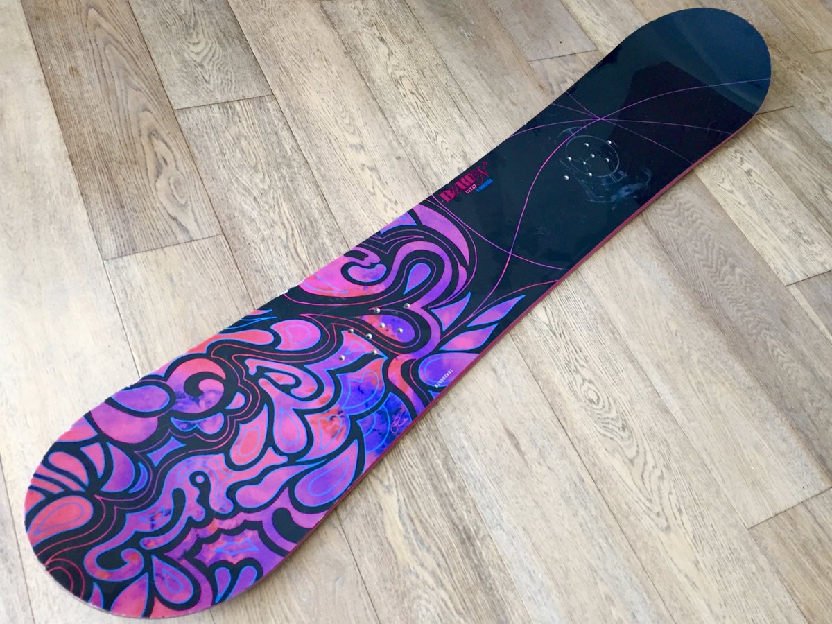 fitnessandfuel's tweet photo. Ladies! Looking for fab beginner/intermediate #snowboard? #Burton #VRocker https://t.co/flFxCMgtsI https://t.co/0paO0d4RFx