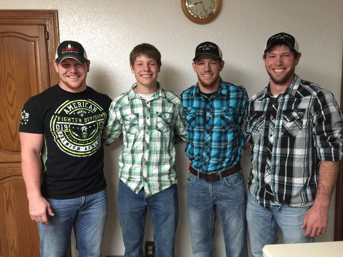 Bogan_Laird's tweet photo. Club Rodeo with the bros.✔️ https://t.co/8qRTznREu0