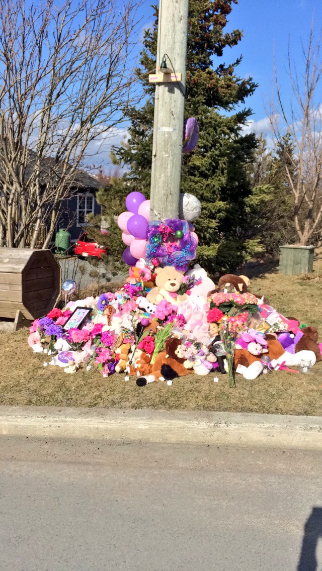 ericabutt's tweet image. #Lightitupquinn rip angle💗👼🏼🙏🏻❤️