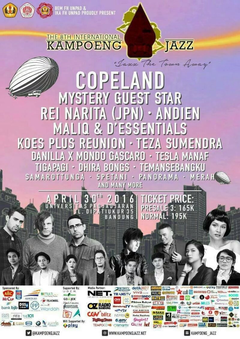 TODAY! See you at The 8th International Kampoeng Jazz. We jazz the town away! @KAMPOENGJAZZ