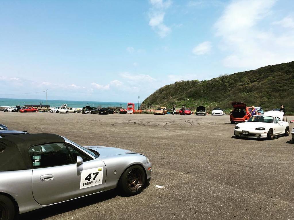 41roll's tweet photo. 間瀬サーキットに到着しました！ステージ走行会は晴れてドライコンディションです♪
#mazda #miata #mx5 #roadster #rsfactorystage #RSファ… https://t.co/CLgeAIEPfa https://t.co/zIoPxnrMVB