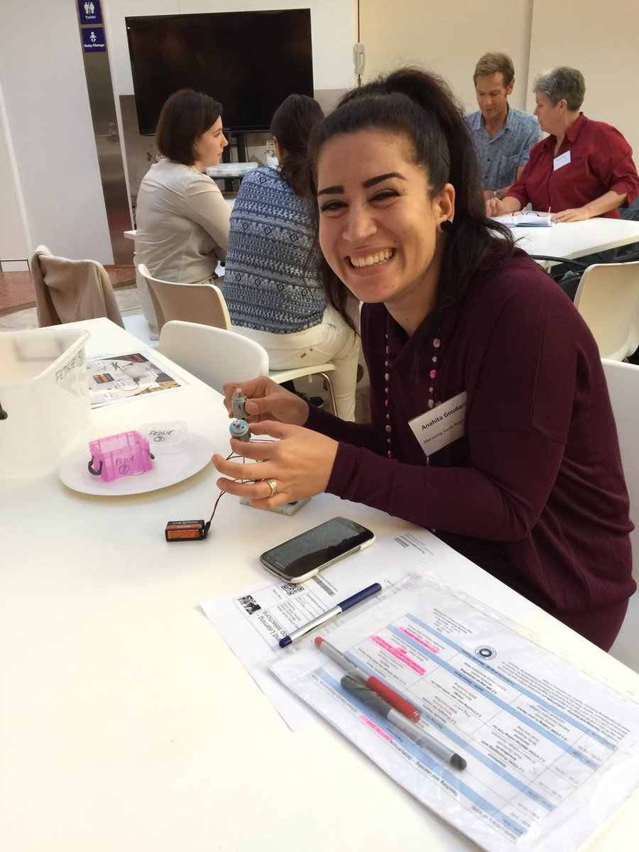 Bibliothecaire3's tweet image. @fEDsie #teachlearn16