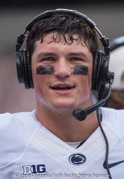 fotosfromphilly's tweet image. #christianhackenberg picked by @nyjets 2nd round #nfldraft photos vs @Temple_FB @Eagles @PennStateFball