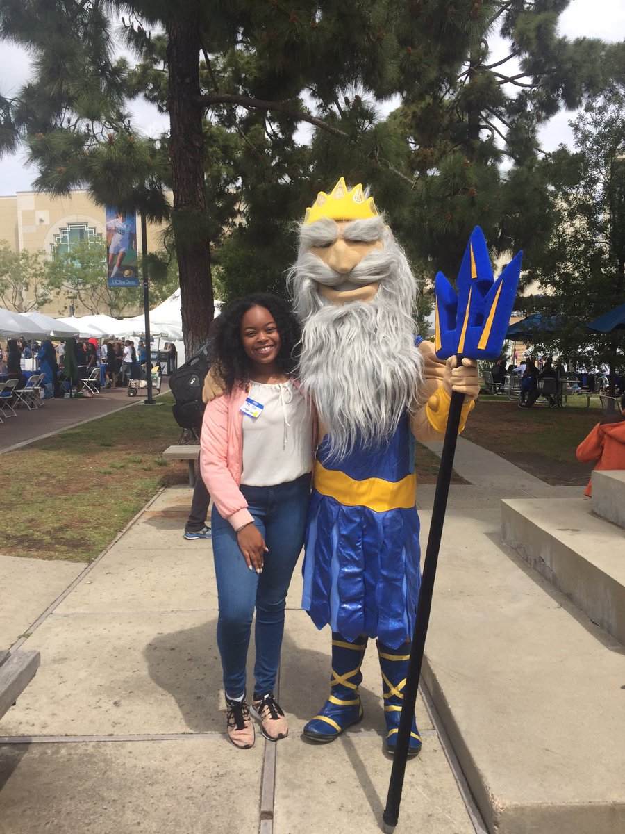MayaTrendss's tweet photo. Committed to UC SAN DIEGO! 💙💛💙💛💙💛💙💛💙💛💙💛 I'm so excited to study computer science #ucsd2020 #ucsd20 #blackatucsd https://t.co/vmLjjmkq0z