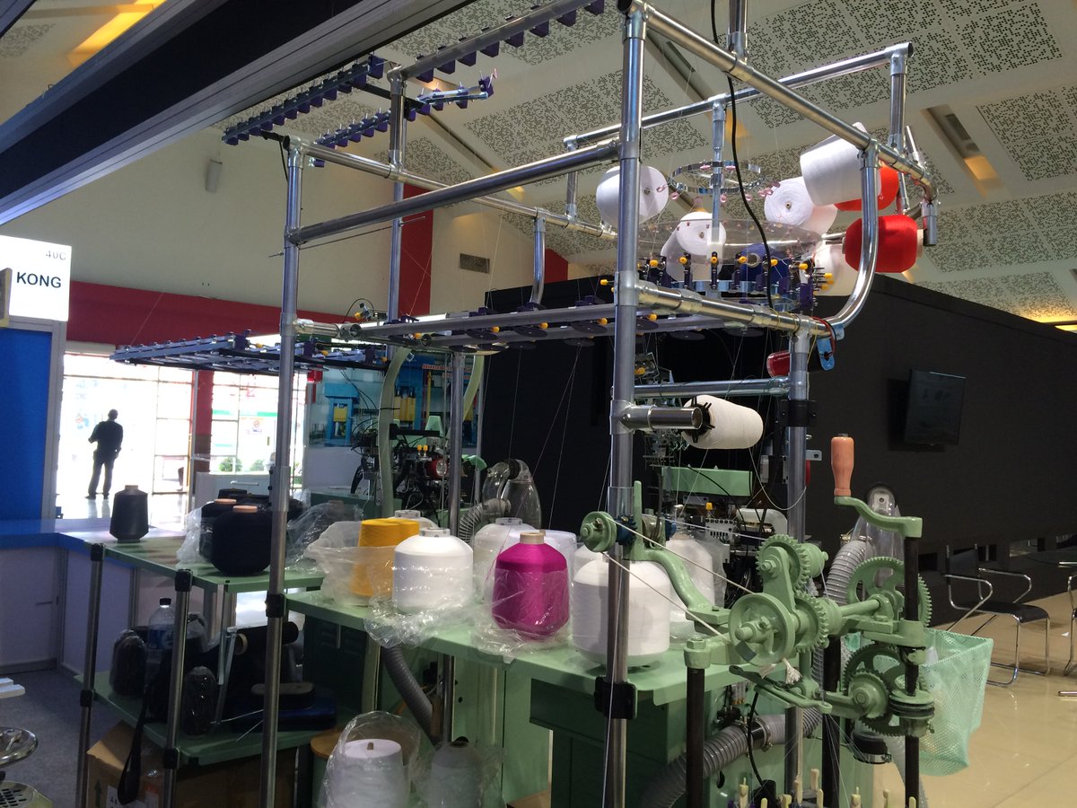 JIEXPO's tweet image. Are u searching for textile machinery &amp;amp; accessoris? U can find them in Hall B &amp;amp; C1, C3.
#IndoInterTex
#EventAtJIExpo