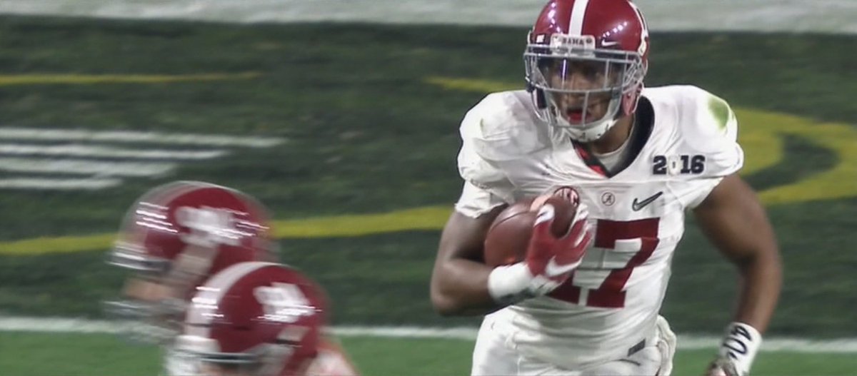 The @MiamiDolphins fill RB need in 3rd round of NFL draft with Bama product Kenyan Drake bit.ly/24bgokT?utm_me… https://t.co/l22b3oAaEr