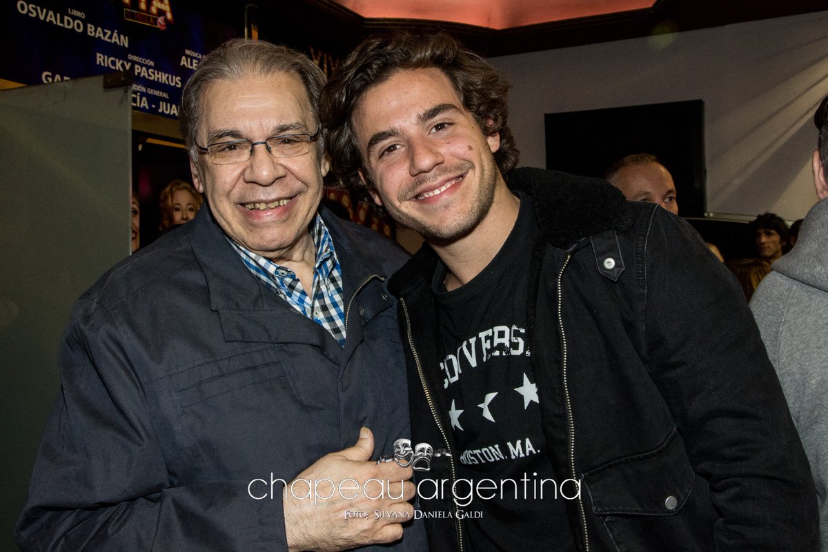 <a href="/FernandoDente/">F CRYPTO</a> y #EnriquePinti <a href="/SalsaCriolla_30/">Enrique Pinti - SC</a> juntos en <a href="/LaSeleccionMus/">La Selección Musical</a> PH <a href="/ChapeauOk/">Chapeau Argentina ®</a>