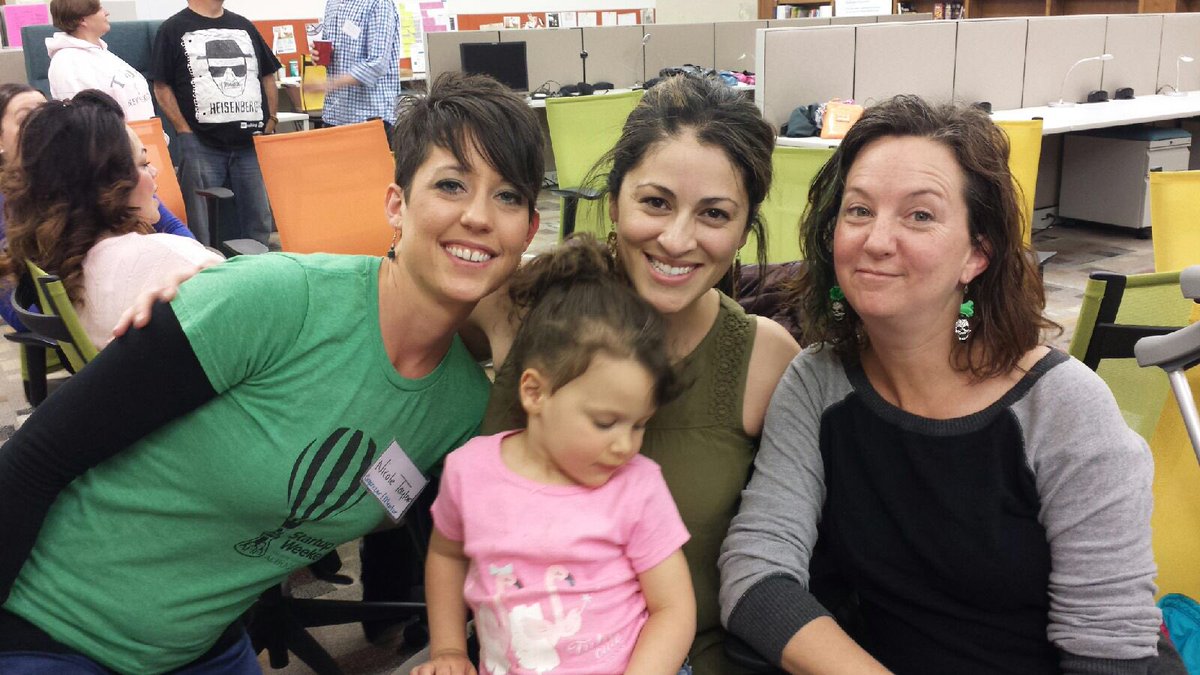 TrishLopez_1's tweet photo. Go women &amp; men @SUWWABQ!! #whyfatpiperocks https://t.co/03X3Jm3pdt