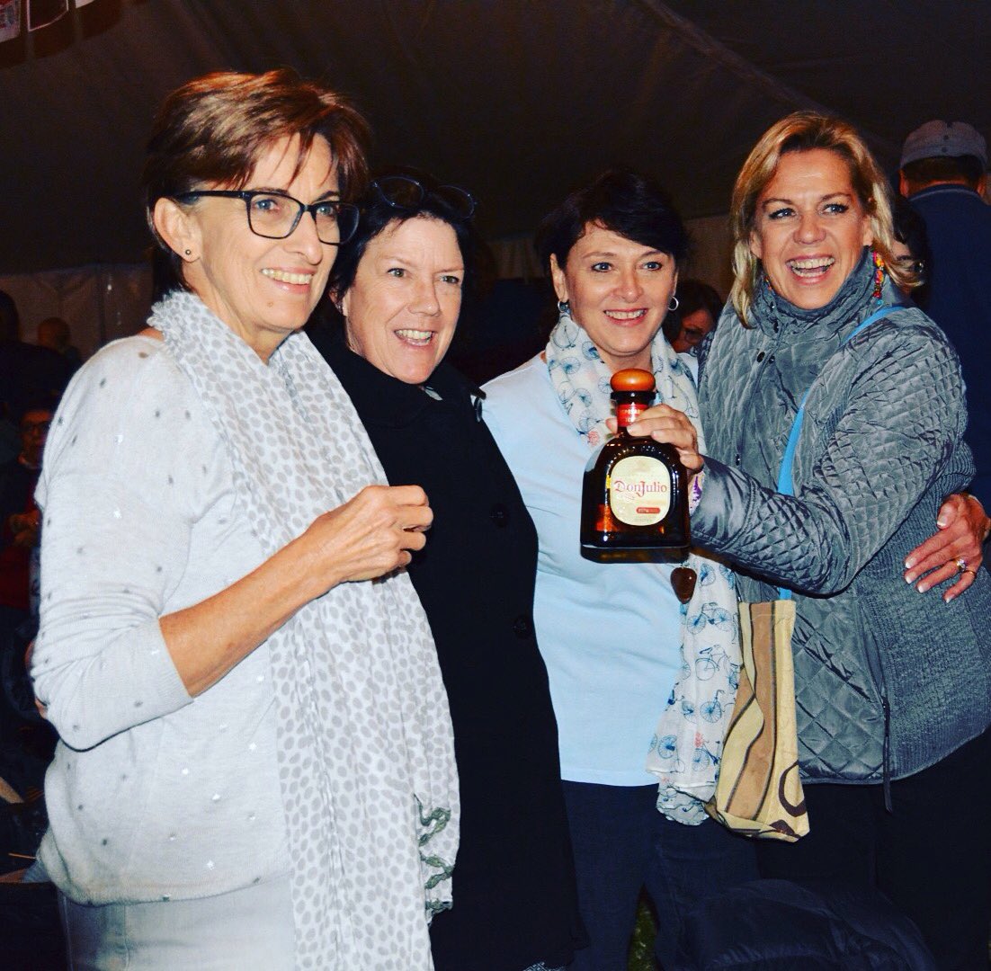 #karoofoodfestival the place to be! #cradock cheers <a href="/SACLMag/">SA Country Life</a> #karoocooks