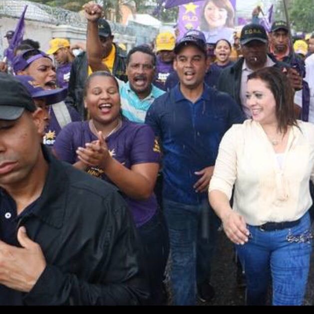 Una líder.. hace que sus seguidores se sientan respetados, queridos y apoyados. #LaDiputadaDeLaFamilia.