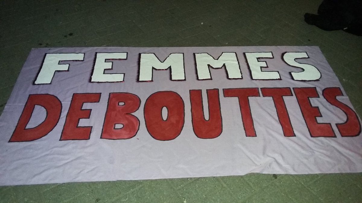 Co_Gen's tweet photo. Comité féministe en action à la première #NuitDeboutMtl #NuitDebout #Manifencours #Mayday https://t.co/ip1On9cLry