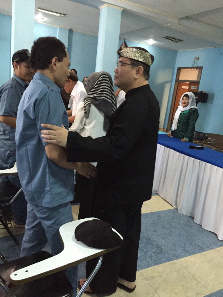 PembrangkatanTransmigran5kkhalmaheramalut@ridwankamil <a href="/Kabar_Mangoded/">kabar mang oded</a> <a href="/yossiirianto/">Yossi Irianto</a> <a href="/DiskominfoBdg/">Diskominfo Kota Bdg</a> <a href="/BdgDisnaker/">DisnakerKotaBandung</a>