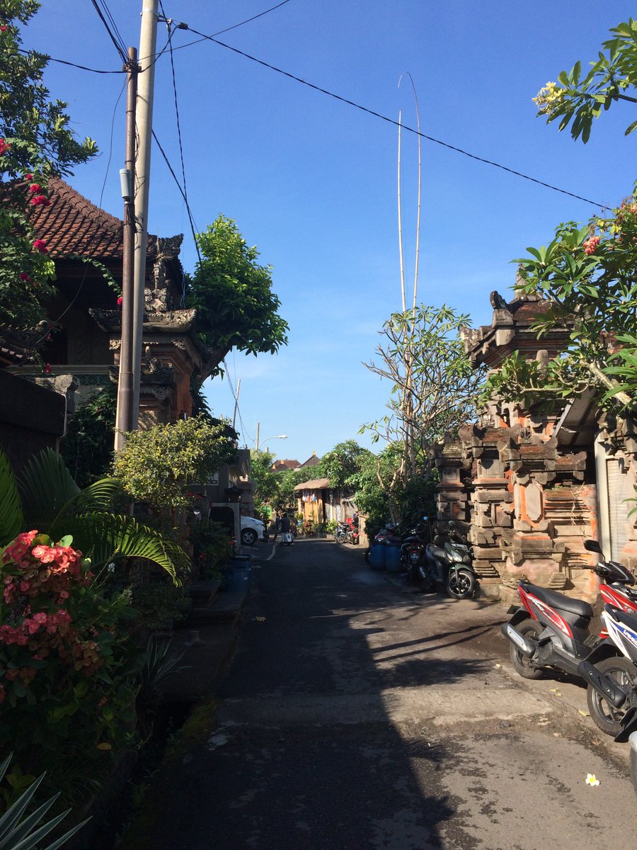 Gili T and Bali lettersfromagypsygirl.wordpress.com/2016/04/30/gil…