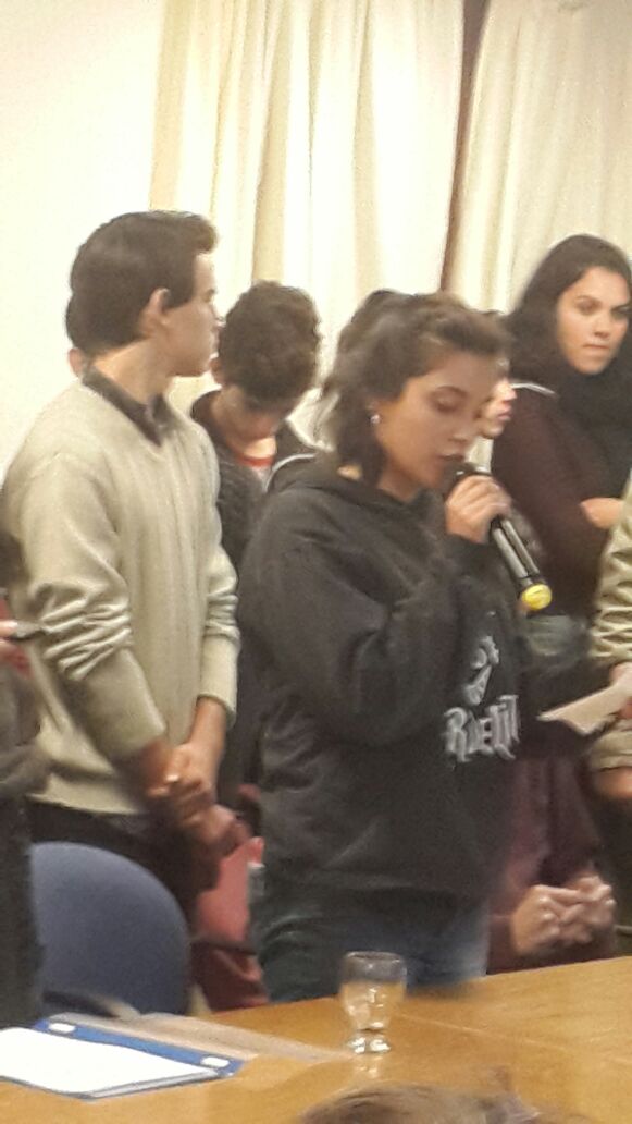 #YoElijoVotar =Estudiantes secundarios+actores políticos de Cba con el fin de tratar el voto optativo a los 16 años