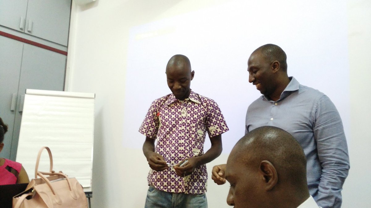 MLAppChallenge's tweet photo. Tirage au sort ordre de passage des pitch #prototype #presentations https://t.co/6sxWSSYZjT