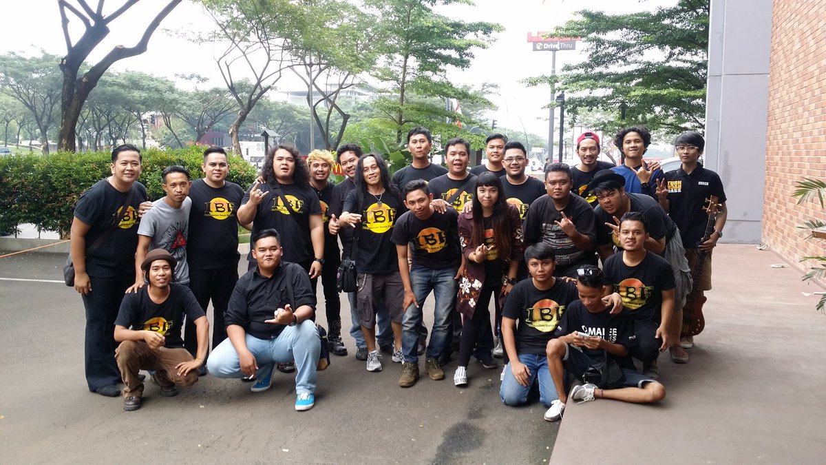 IndonesianBassFamily tweet media