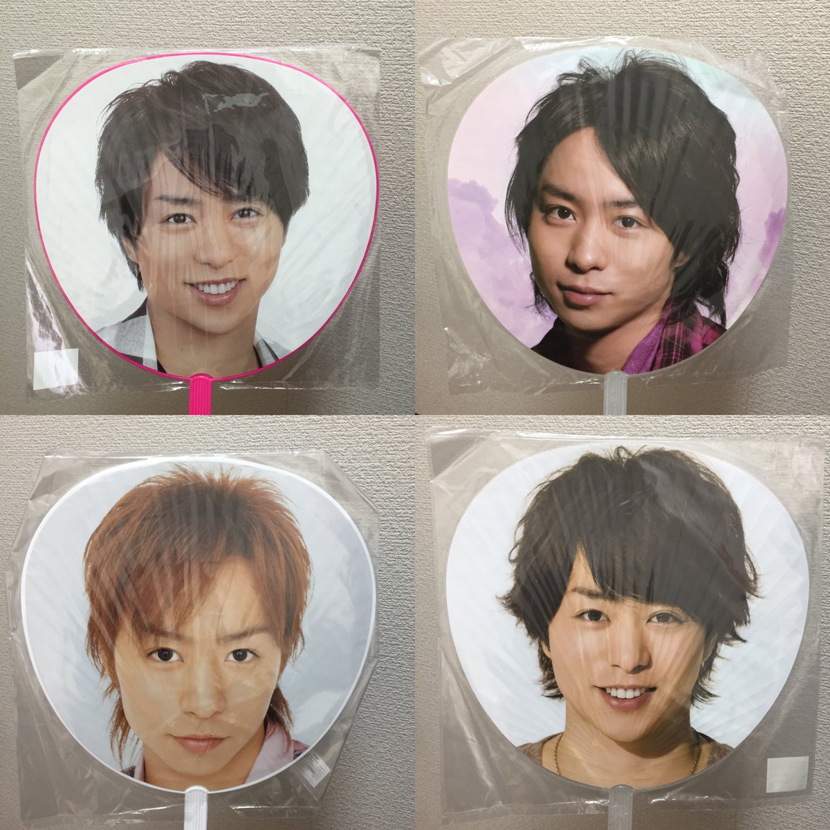 a_tothers's tweet photo. 櫻井うちわ
☆2013popcorn
☆2008ドリアラ(袋なし)
☆2003how's
☆2012美世界
#嵐グッズ#うちわ
#櫻井うちわ https://t.co/JSZE8OSntm