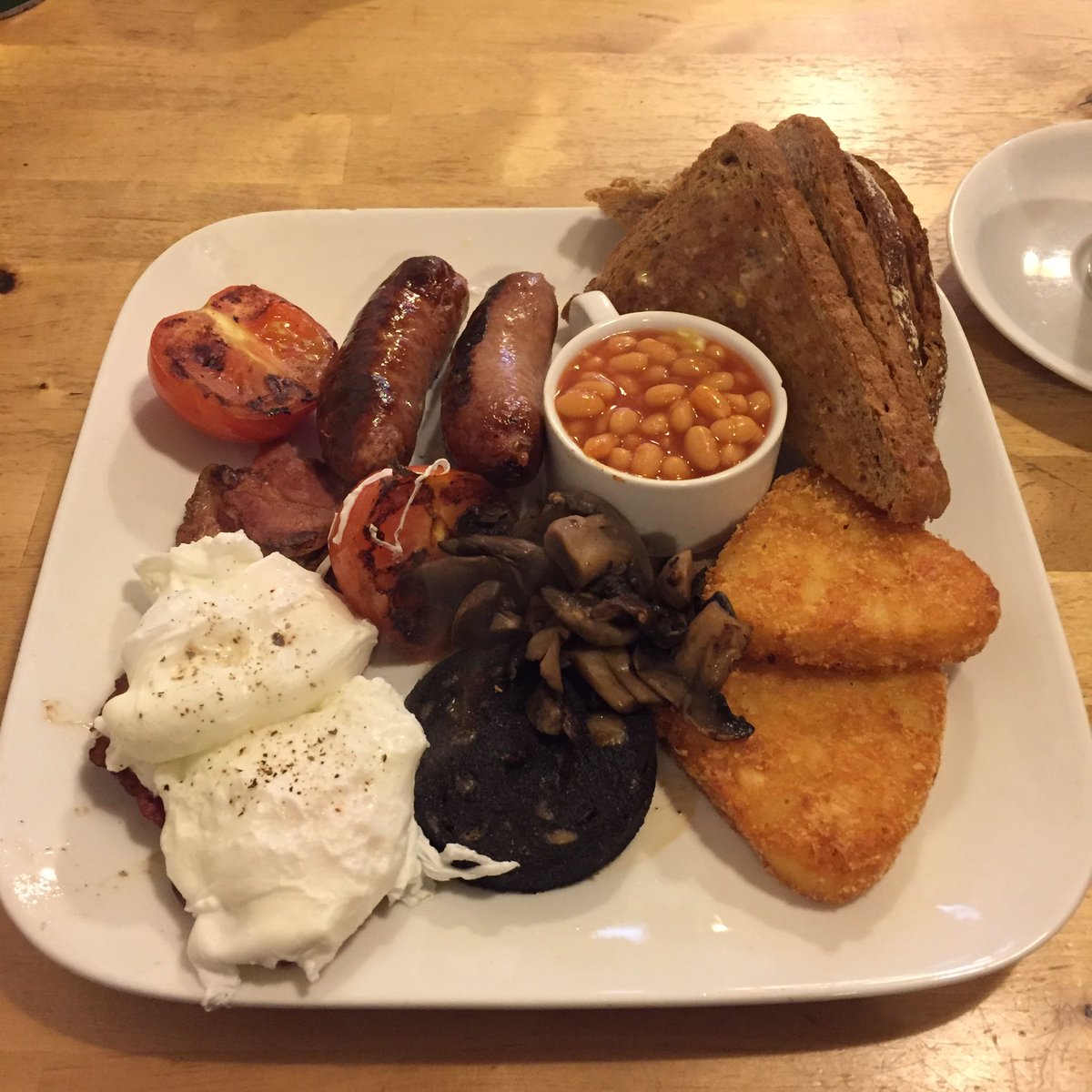RichieHughes3's tweet photo. Just had this bad boy for breakfast at @cobble_coffee we will be back on our next trip home. #excellentservice 👍🍴😋☕️ https://t.co/LJtNKao6sJ