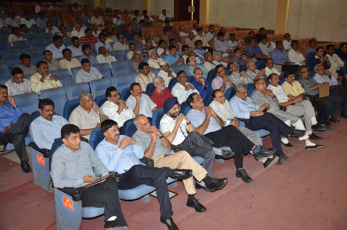 VIAVapi's tweet image. 45th Annual General Meeting of VIA was held at 3pm on 26.04.16 at VIA Auditorium. More than 200 members were present