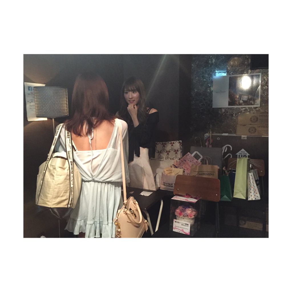 riho_abiru's tweet photo. 阿比留李帆ファンイベントVol.4💗💜💗
おわっちゃった〜〜、、(´;ω;`)💭
りぃちゃんずの皆ありがとう。
皆への好きが溢れて止まらない〜〜💋 https://t.co/iocIaNerqO