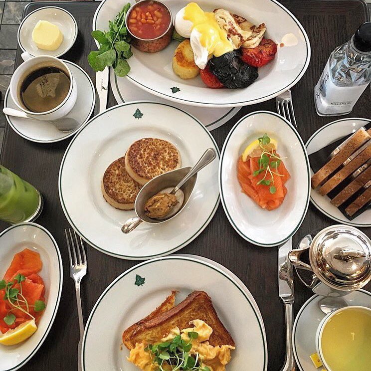 theivycafe's tweet photo. Bank holiday weekend brunching @weekendmagazine 💛 #brunch #marylebone #weekend #bankholiday https://t.co/OIWtSsbH5O