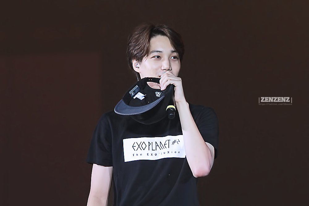 ZEnzenz_'s tweet image. 150816 The EXO'luXion in HK #시우민 #민석 #카이 #종인 #xiumin #kai
cfile3.uf.tistory.com/image/247B2D3D…
cfile8.uf.tistory.com/image/2634F13D…