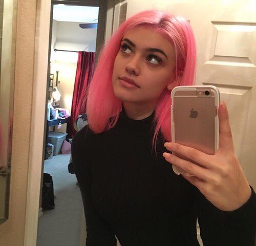 DescendantsxRP's tweet photo. Welcome Evie! @EvieQueenDRP https://t.co/0Ro67xiDe5
