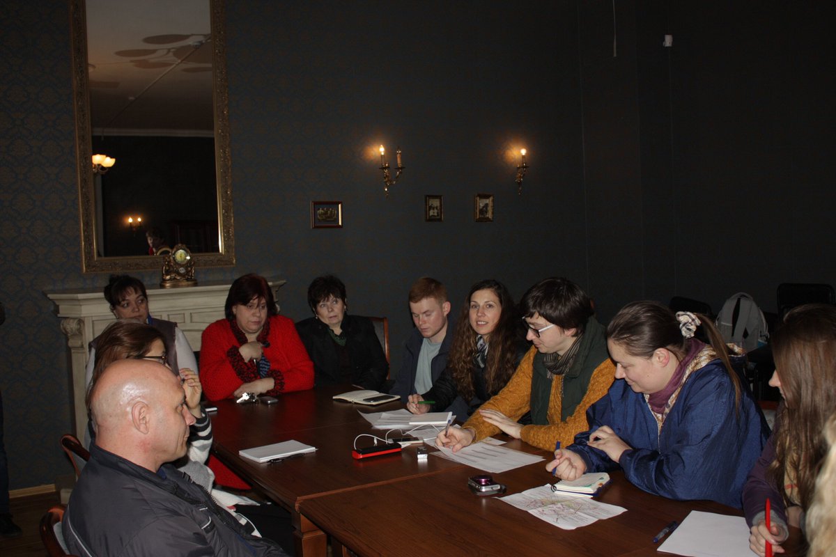 GradKrapivna's tweet photo. #Крапивна. Успешные места. #Шанинка исслед. обществен. пространства. https://t.co/vO3fdmDddj
#ProjectforPublicSpaces https://t.co/MM4vFnkRAk