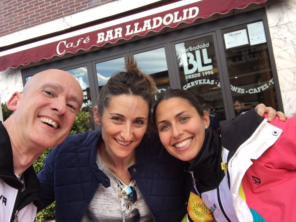 Oscargymnasta's tweet photo. C.España de Aeróbic,Valladolid.Momentos inolvidables e irreemplazables con @Saritmica y #MónicaHontoria https://t.co/E1IX32mGDR